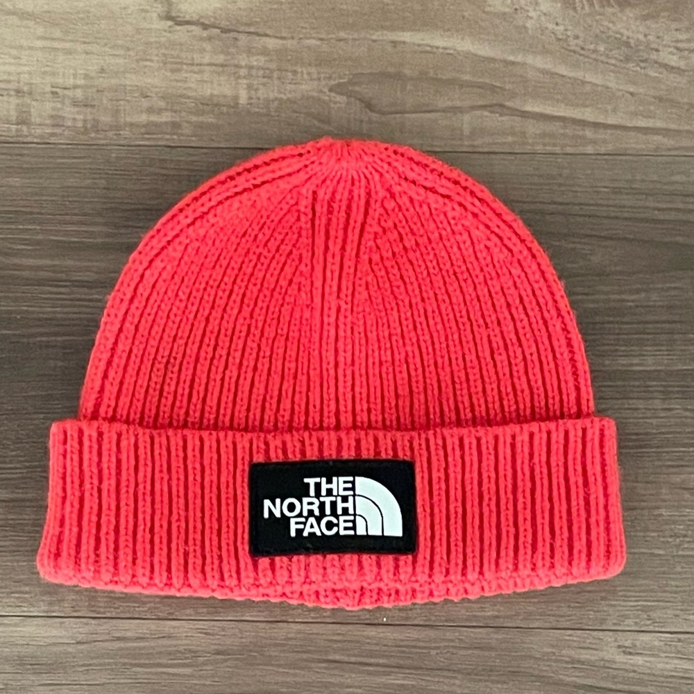 THE NORTH FACE TNF Logo Box Cuffed Beanie. One Size